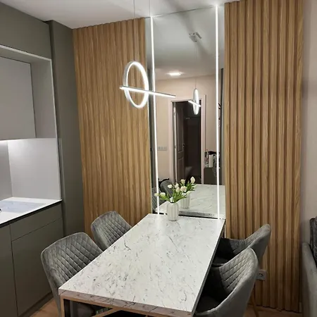 Harmony Grand - Gut